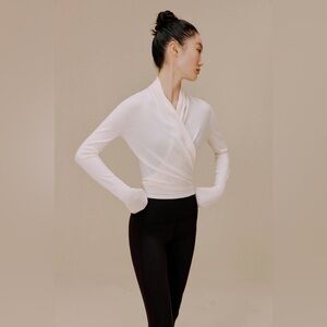 NEIWAI Ballet Cardigan (Size XS) Ivory